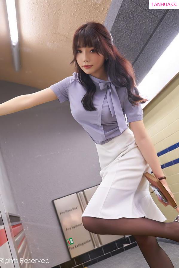 陈芝 芝芝Booty [XiuRen]高清写真图 2020.11.27 No.2834 芝芝Booty第11张图片